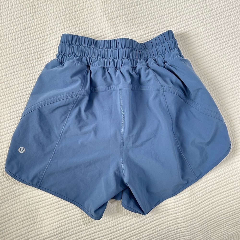 Lululemon Track That Short 5” size 4 Water Drop
